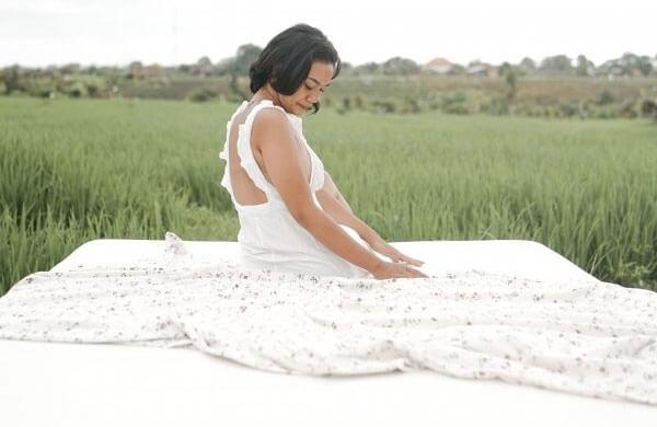 Bahan Bed Cover Untuk Negara Iklim Tropis